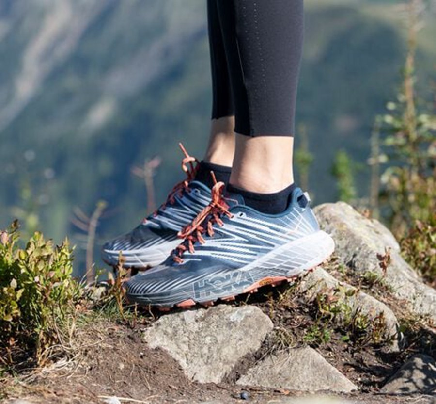 Hoka One One Trailsko Dame - Speedgoat 4 - Mørkeblå/Hvide - 538261NRA